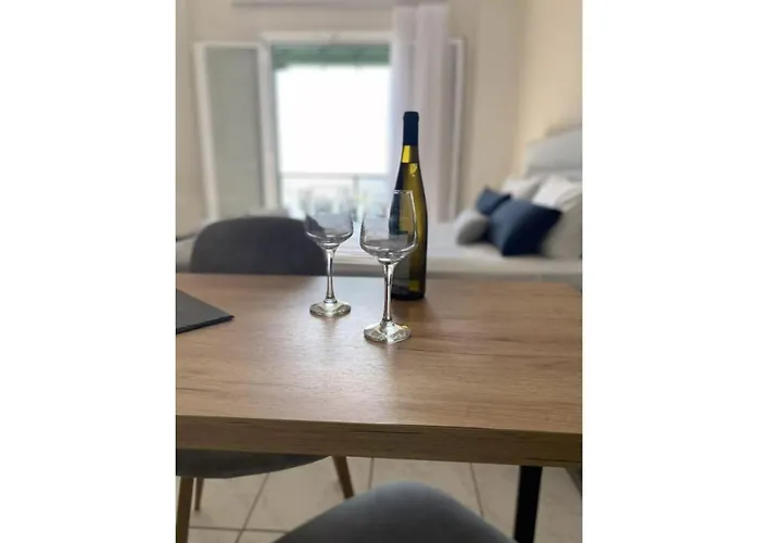 Sunset Premium 6 Апартаменты *